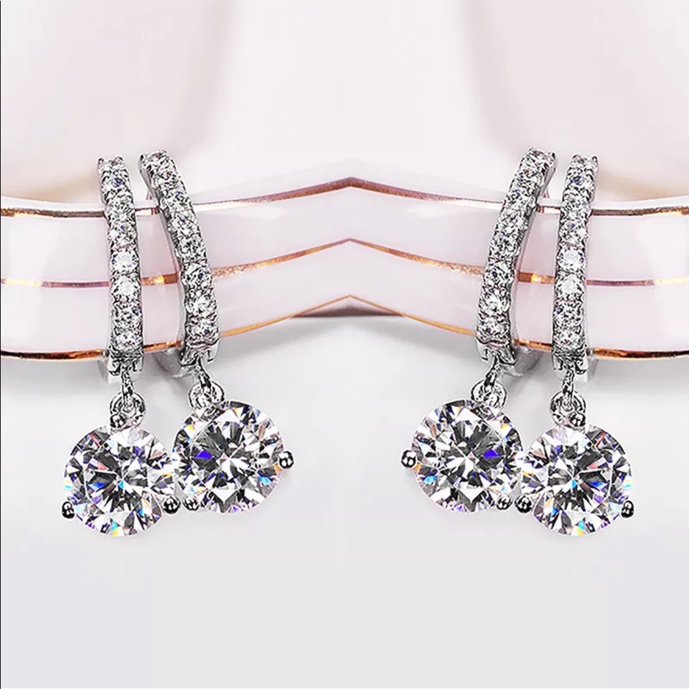 925 Silver Women White Sapphire Jewelry Earrings - Picture 5 of 5